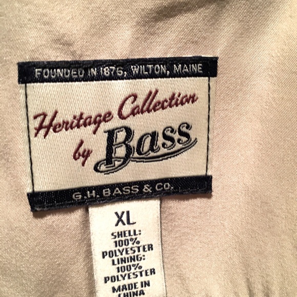 HERITAGE COLLECTION BY BASS DOUBLE BREASTED RAIN JACKET WITH TIE BELT. SIZE XL. - Picture 5 of 12